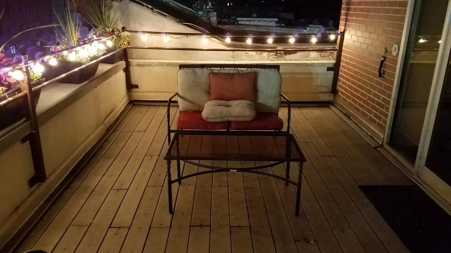 Mulzac Rentals - Loft Penthouse New York Homestay szállás